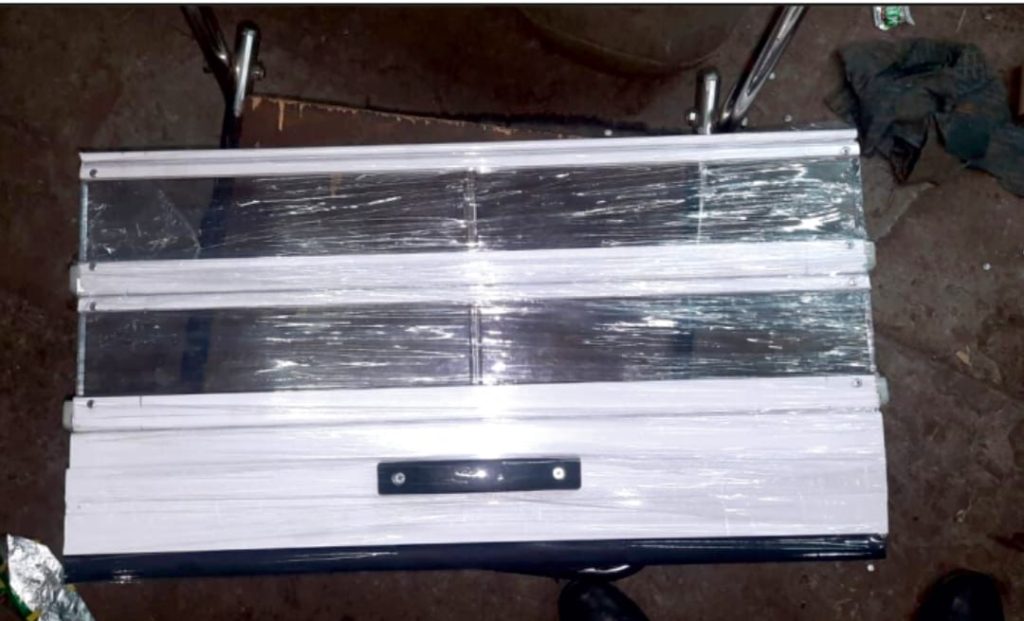 Aluminium Sleev Type Polycarbonate